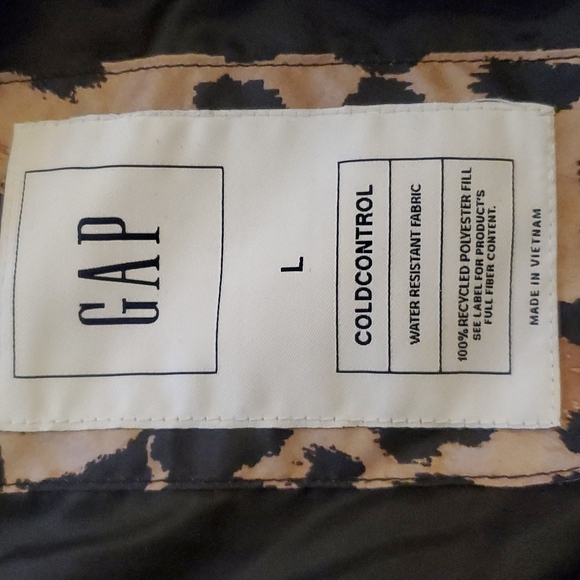 Gap Cold Control Puffer Coat/Jacket- Large NWOT - Picture 5 of 5